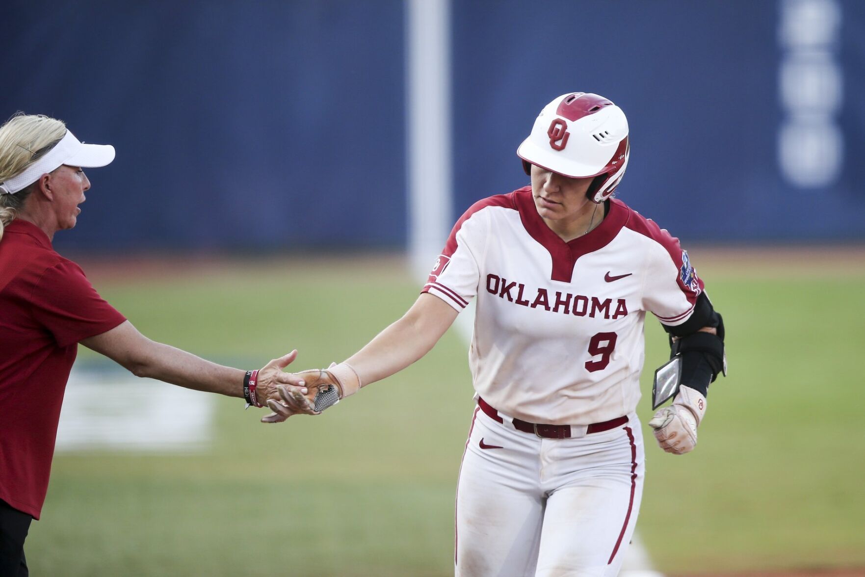 College World Series Championship Oklahoma vs Florida State